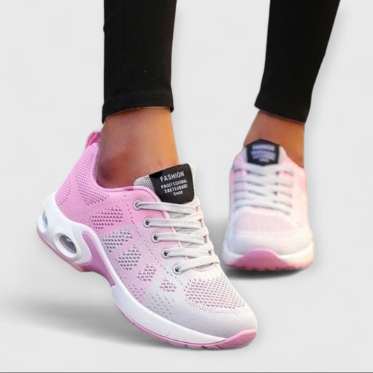 MENA | Sneakers running